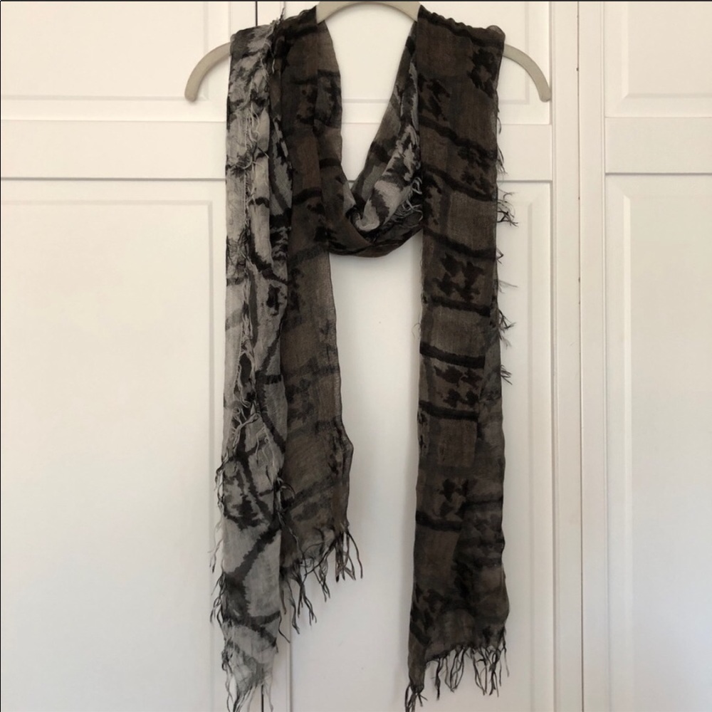 Nordstrom brown print scarf